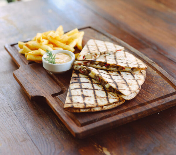 Etli Quesadillas